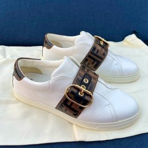 FENDI Authentic White Leather low rise sneakers with FENDI Logo gold buckle